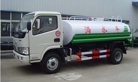 東風(fēng)5噸灑水車